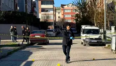 Büyükçekmece'de Silahlı Saldırı: Yaralı Var!