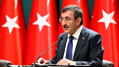Yılmaz: Depremzedelerin Yanındayız