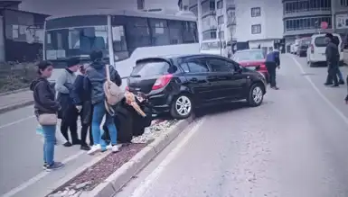 El Freni Hatasıyla Trafik Kazası!