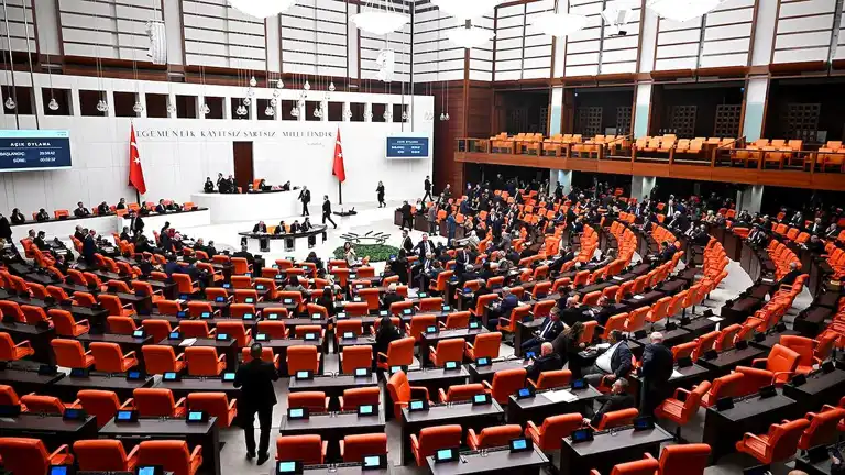 Adalet Akademisi Kanunu Meclis'ten Geçti